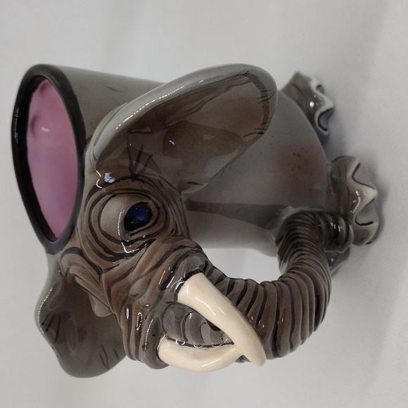 Vintage SWAK Collectable Walter The Elephant Mug by Lynda Corneille - Picture 2 of 10